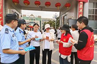 戴表时刻⌚去年的今天：利拉德爆砍生涯新高71分 率队击退火箭