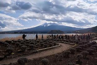 利物浦客场对富勒姆61年没踢出过0-0，近年优势明显